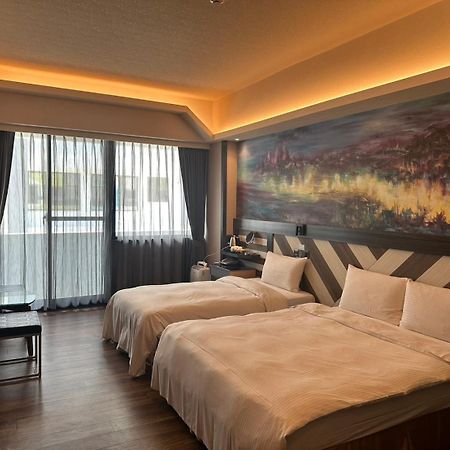 Weifeng Boutique Business Hotel - Zhanqian Branch Pingtung Eksteriør bilde