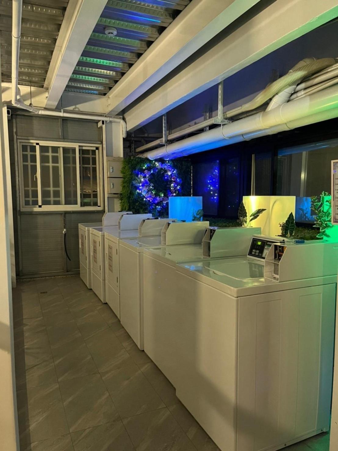 Weifeng Boutique Business Hotel - Zhanqian Branch Pingtung Eksteriør bilde