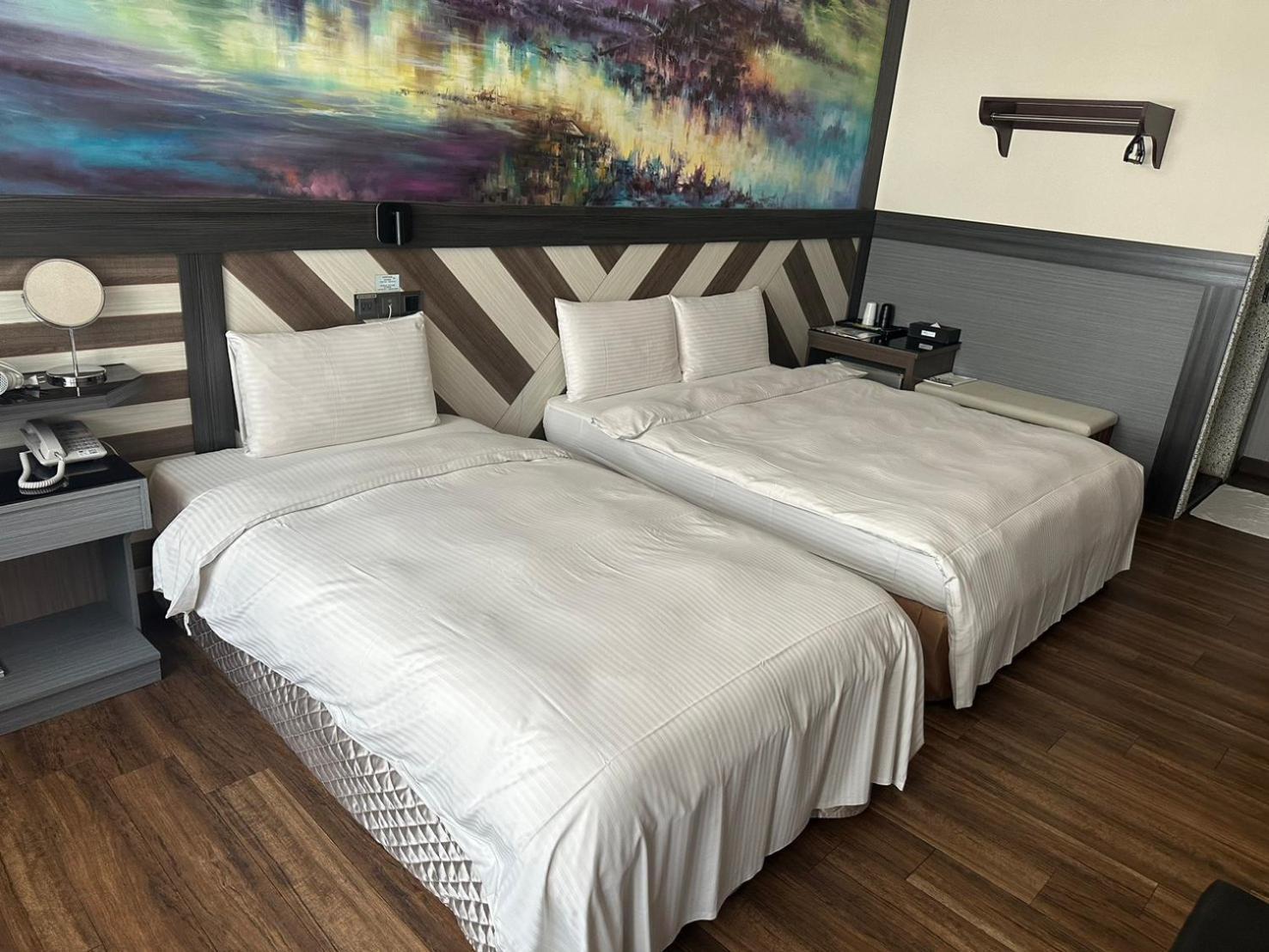 Weifeng Boutique Business Hotel - Zhanqian Branch Pingtung Eksteriør bilde